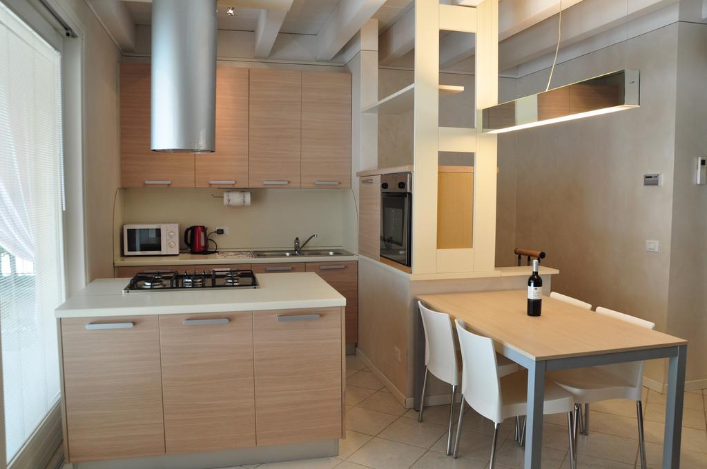 דסנזאנו דל גארדה Belvedere Home מראה חיצוני תמונה